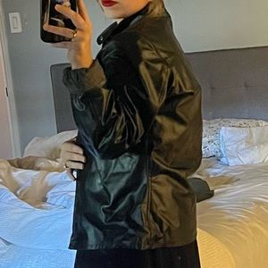 Harley-Davidson vintage black leather jacket, Women’s small/medium